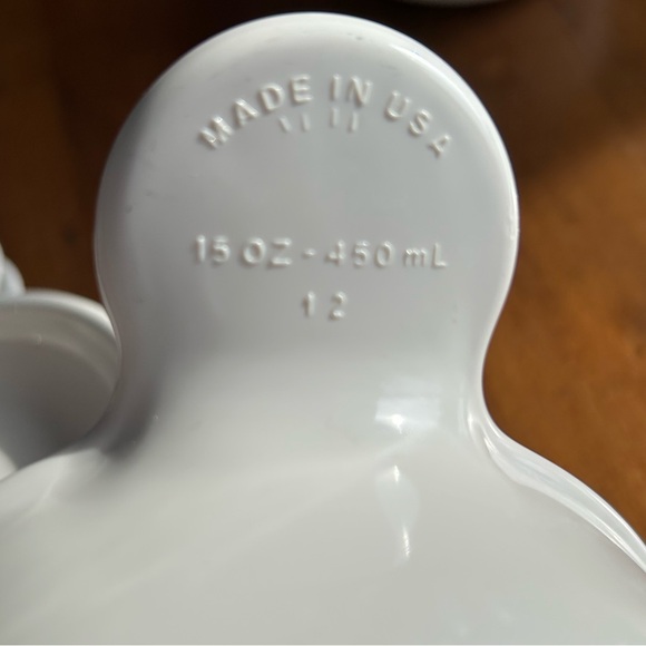 Corningware White Ceramic set of 450 ml bowls (2) and 3 plates - Picture 4 of 6